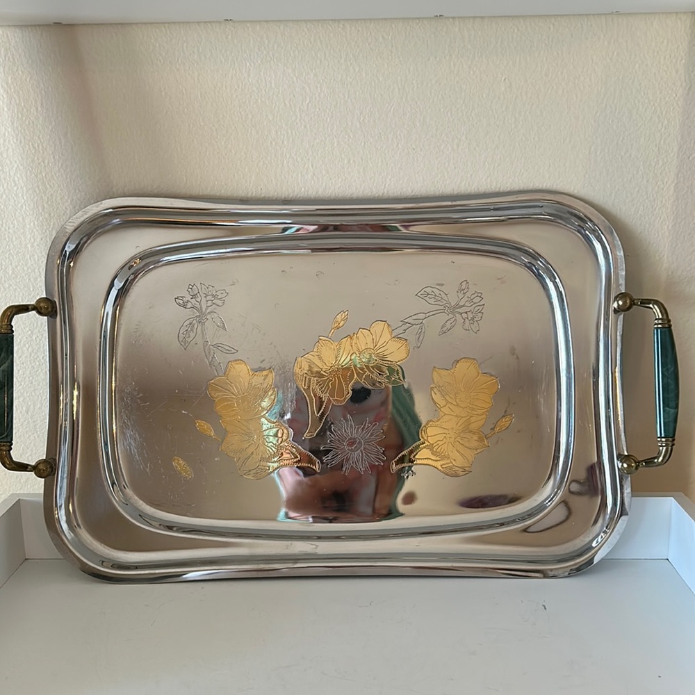 Elegant Silver Tray with Gold Floral Design - Picture 3 of 9